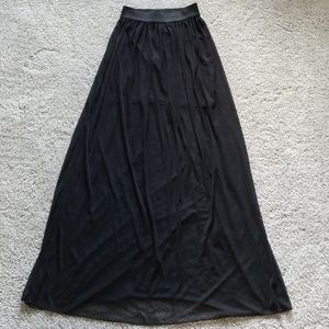 Long black skirt